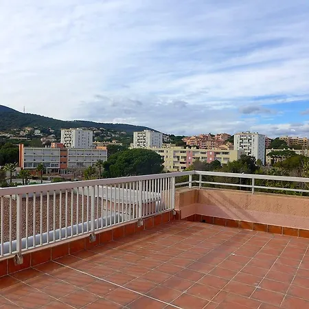 Daire Maxime Les Plages-1 By Interhome Sainte-Maxime